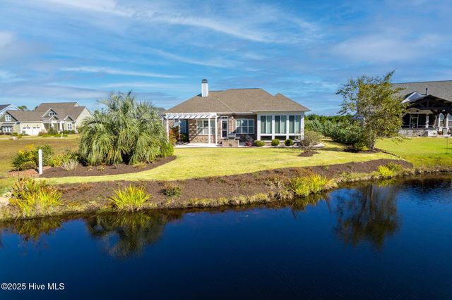 3235 Oceanic Bay Drive, Southport, NC 28461