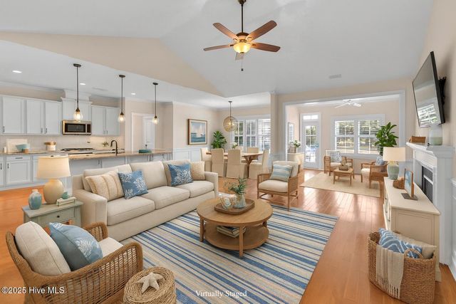 3235 Oceanic Bay Drive, Southport, NC 28461