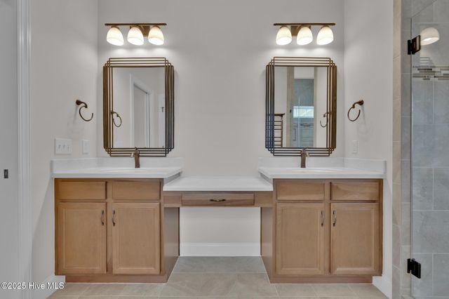 3235 Oceanic Bay Drive, Southport, NC 28461