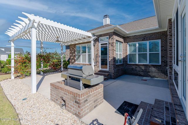 3235 Oceanic Bay Drive, Southport, NC 28461