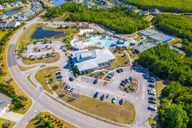 3235 Oceanic Bay Drive, Southport, NC 28461