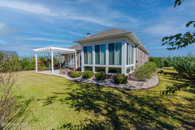 3235 Oceanic Bay Drive, Southport, NC 28461