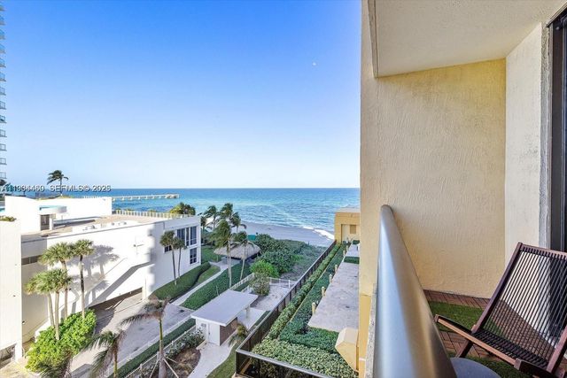 16275 Collins Ave 502, Sunny Isles Beach, FL 33160
