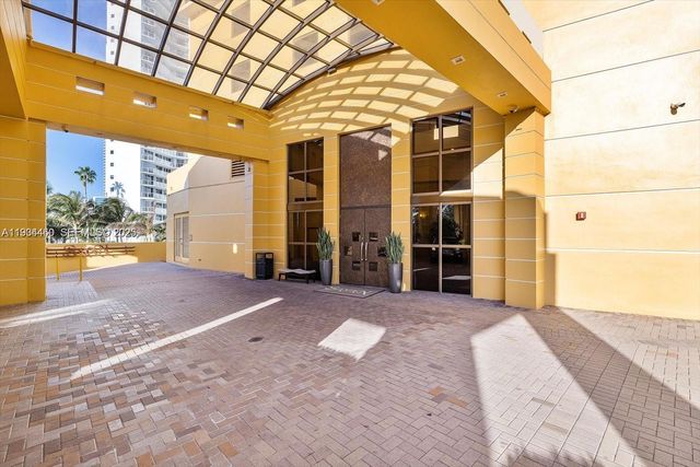 16275 Collins Ave 502, Sunny Isles Beach, FL 33160