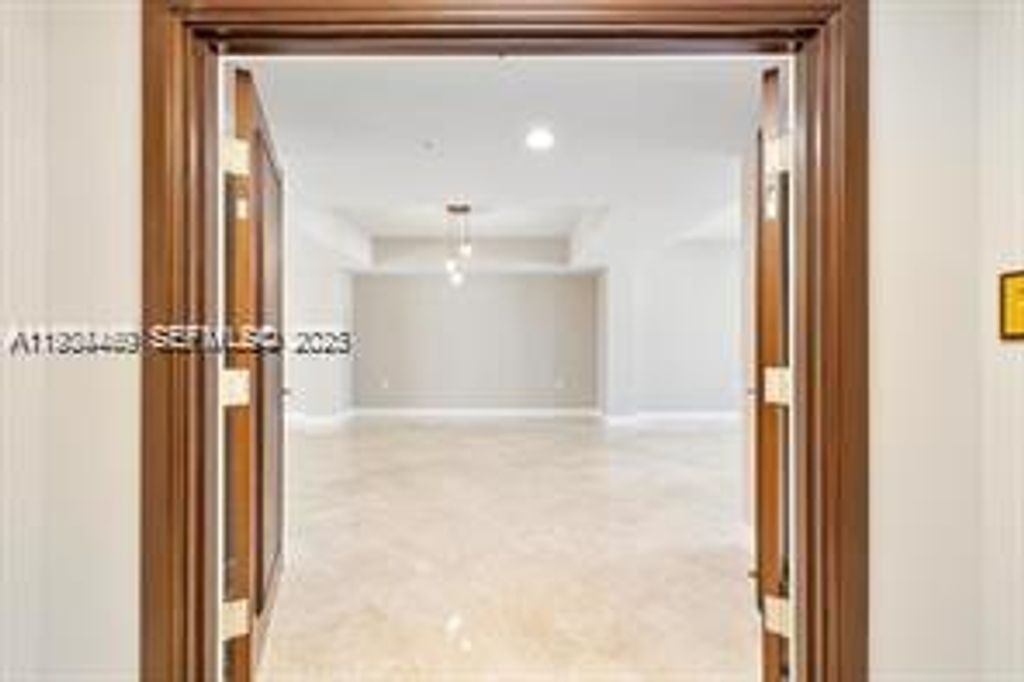 16275 Collins Ave 502, Sunny Isles Beach, FL 33160