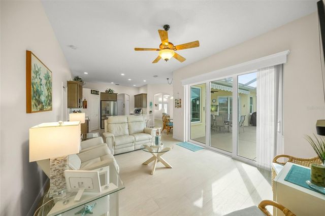 2290 VINTAGE STREET, Sarasota, FL 34240