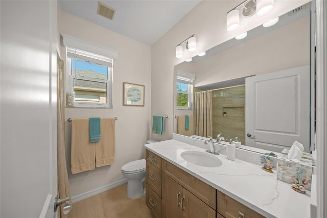 2290 VINTAGE STREET, Sarasota, FL 34240