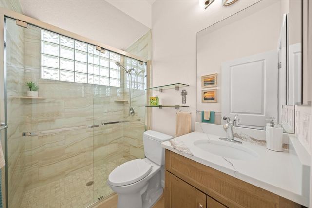 2290 VINTAGE STREET, Sarasota, FL 34240