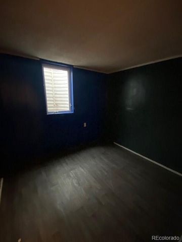 5551 Auckland Way, Denver, CO 80239
