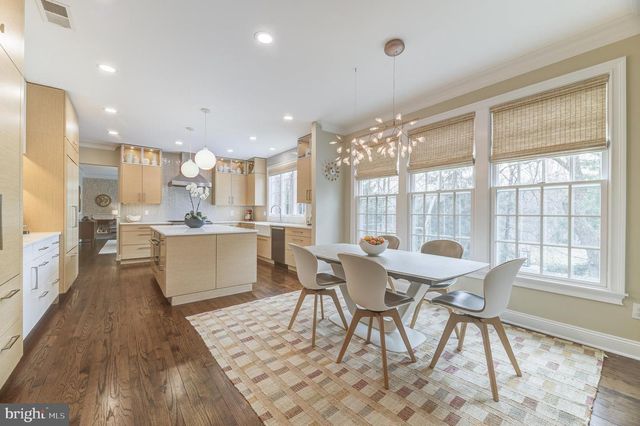 27 GRASMERE WAY, Princeton, NJ 08540