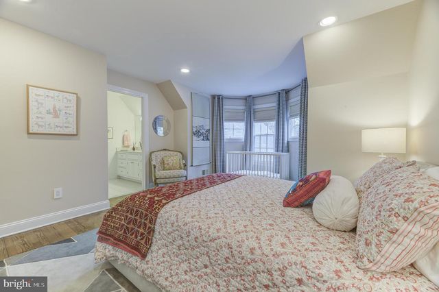 27 GRASMERE WAY, Princeton, NJ 08540