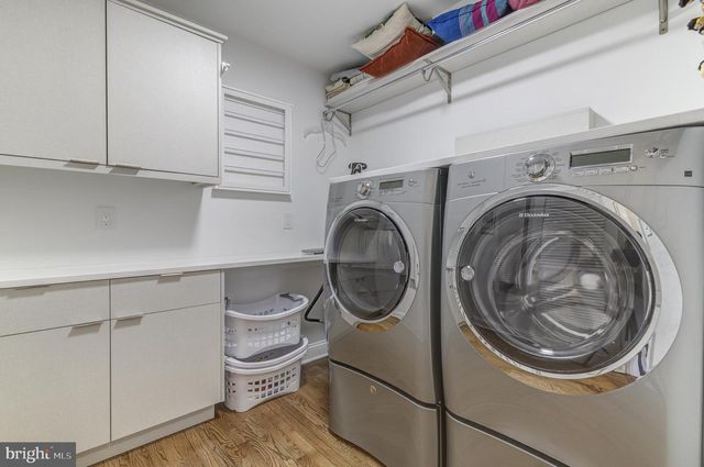 27 GRASMERE WAY, Princeton, NJ 08540