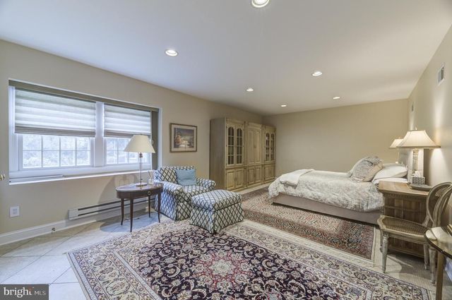 27 GRASMERE WAY, Princeton, NJ 08540