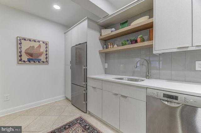 27 GRASMERE WAY, Princeton, NJ 08540