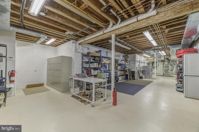 27 GRASMERE WAY, Princeton, NJ 08540