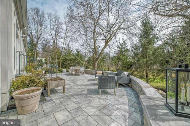 27 GRASMERE WAY, Princeton, NJ 08540