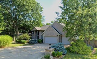 2710 8th Street Court, Moline, IL 61265