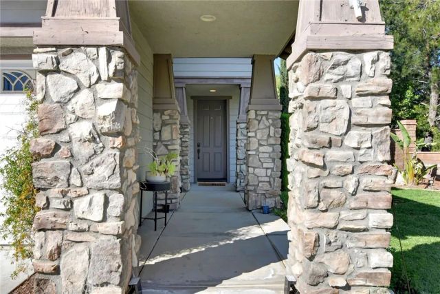 11268 Pinecone, Corona, CA 92883
