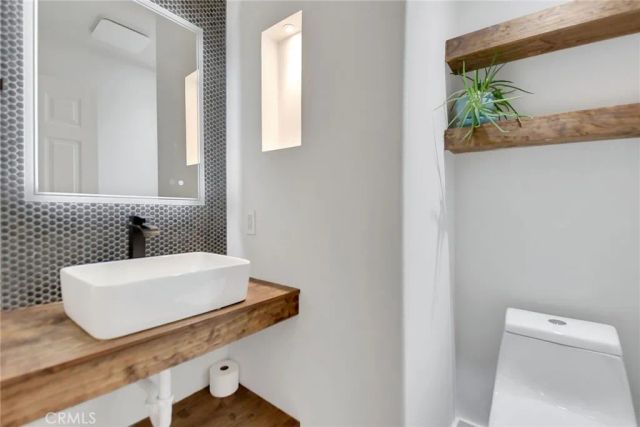 11268 Pinecone, Corona, CA 92883