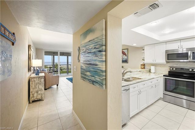 25810 Hickory BLVD 103, Bonita Springs, FL 34134