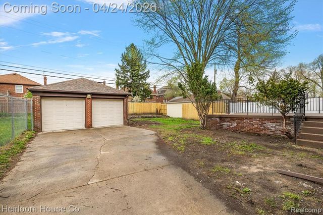 17205 Muirland Street, Detroit, MI 48221
