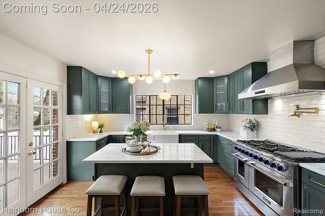 17205 Muirland Street, Detroit, MI 48221
