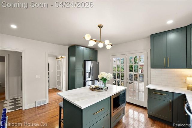 17205 Muirland Street, Detroit, MI 48221
