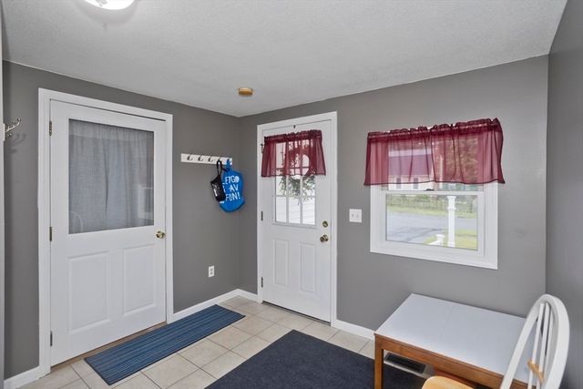 164 Barbara St, Westfield, MA 01085