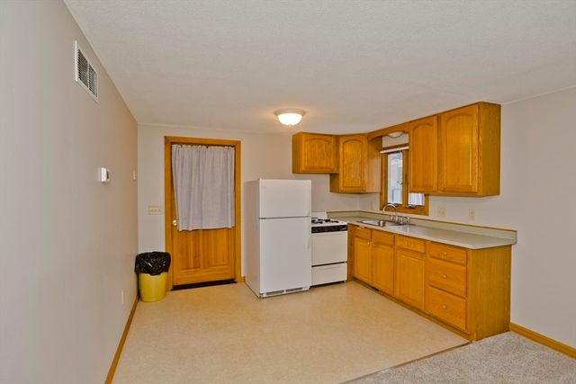 164 Barbara St, Westfield, MA 01085