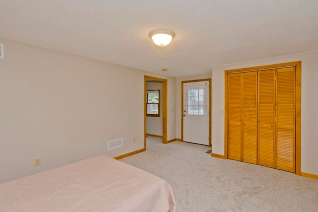 164 Barbara St, Westfield, MA 01085