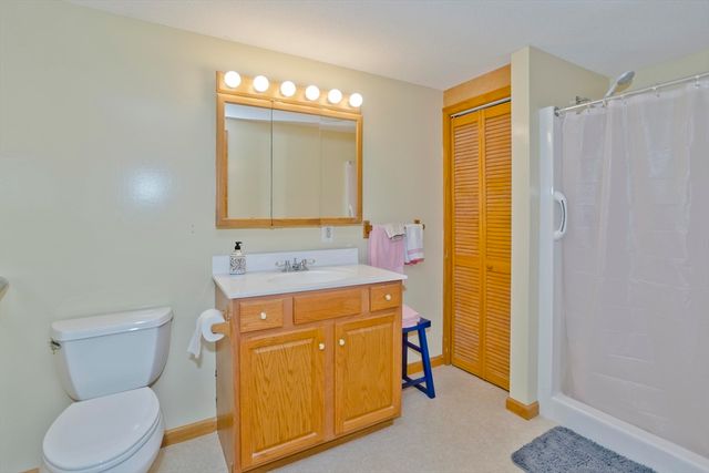 164 Barbara St, Westfield, MA 01085