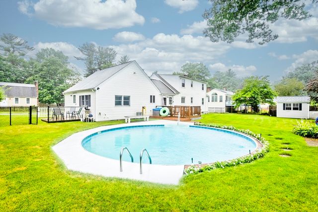 164 Barbara St, Westfield, MA 01085