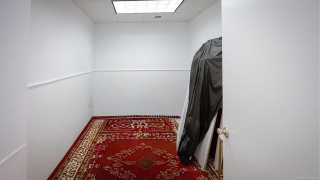 22021 MEMPHIS Avenue, Warren, MI 48091