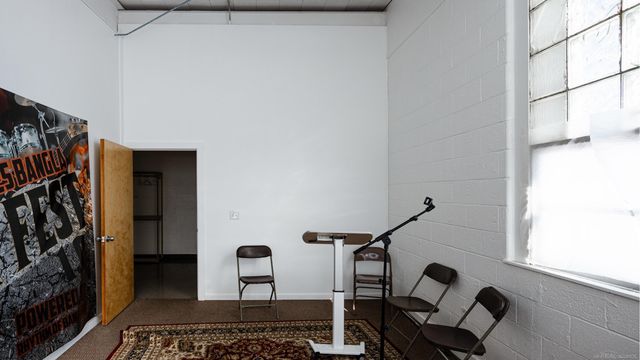 22021 MEMPHIS Avenue, Warren, MI 48091