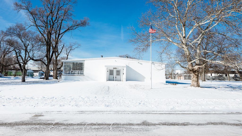 22021 MEMPHIS Avenue, Warren, MI 48091