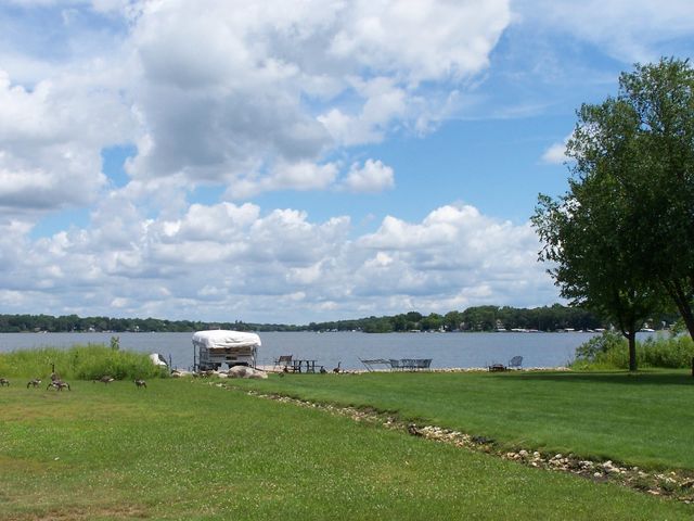 3212 Pleasant Drive, Wonder Lake, IL 60097