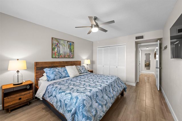 4500 37TH STREET S 20, St Petersburg, FL 33711