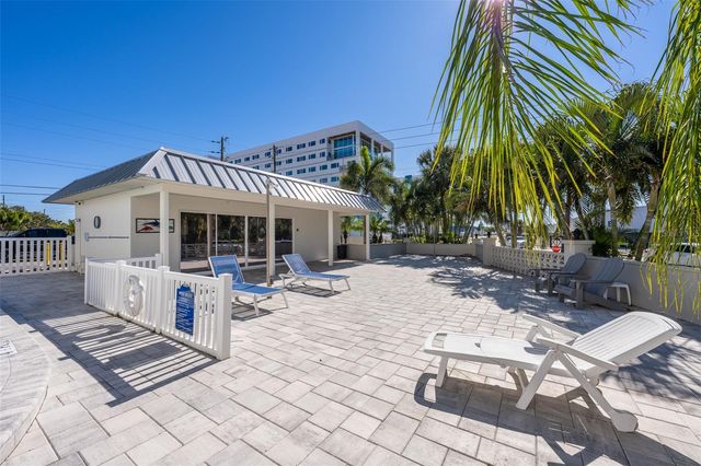 4500 37TH STREET S 20, St Petersburg, FL 33711