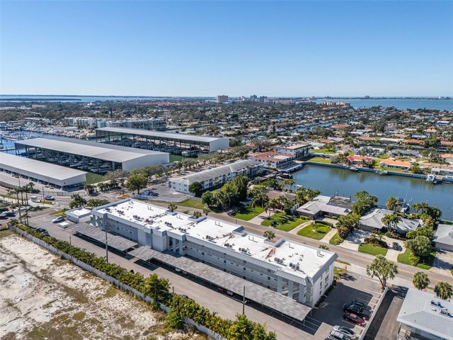 4500 37TH STREET S 20, St Petersburg, FL 33711