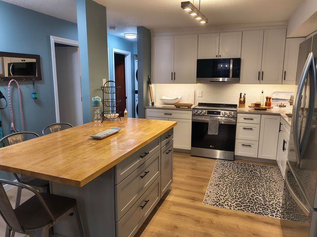 130 Endicott St N Unit 103, Laconia, NH 03246