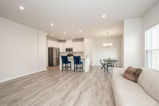 7120 Shady Brook Bend, Liberty Twp, OH 45044