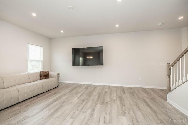 7120 Shady Brook Bend, Liberty Twp, OH 45044