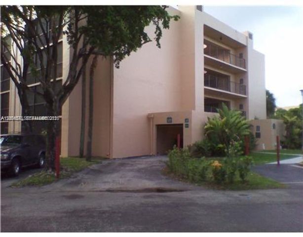 8600 SW 133rd Ave Rd 413, Miami, FL 33183