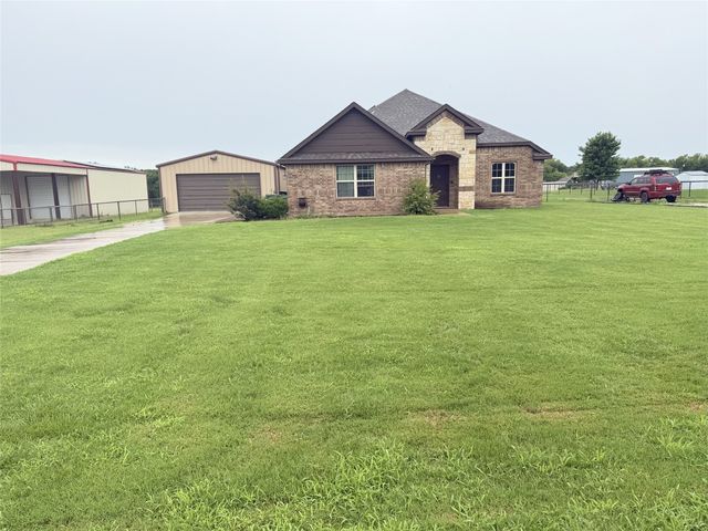 124 Brady Coleman Lane, Springtown, TX 76082