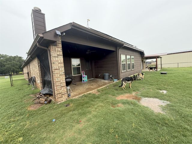 124 Brady Coleman Lane, Springtown, TX 76082