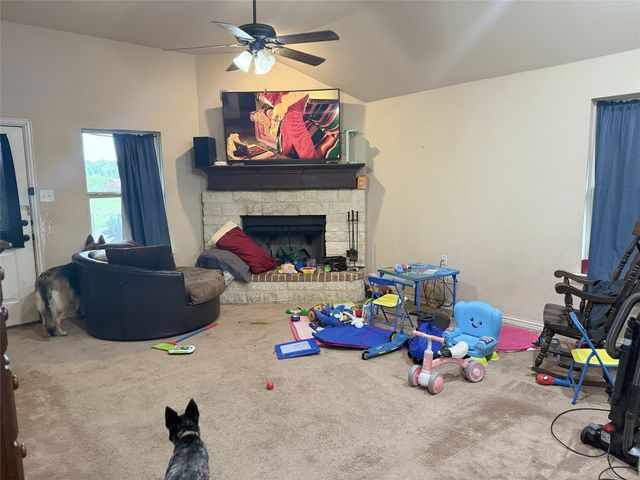 124 Brady Coleman Lane, Springtown, TX 76082