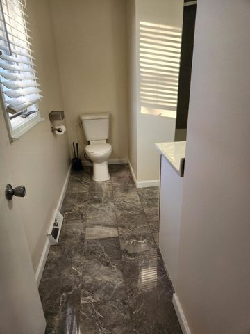 2308 Flint Court, Dyer, IN 46311