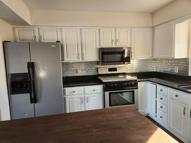 2308 Flint Court, Dyer, IN 46311