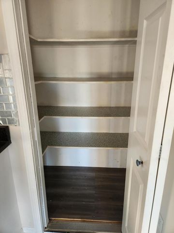 2308 Flint Court, Dyer, IN 46311