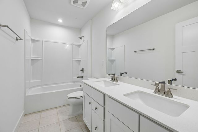 833 Raintree Dr, Smyrna, TN 37167